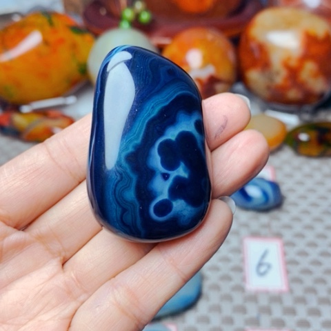 未镶嵌玛瑙/玉髓珠宝奇石涅**凰打孔不退不换