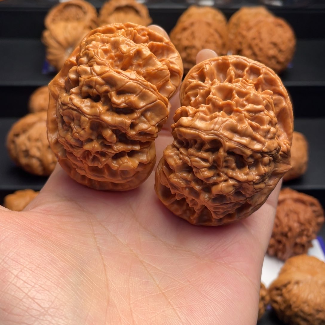 文玩核桃吊坠57官帽