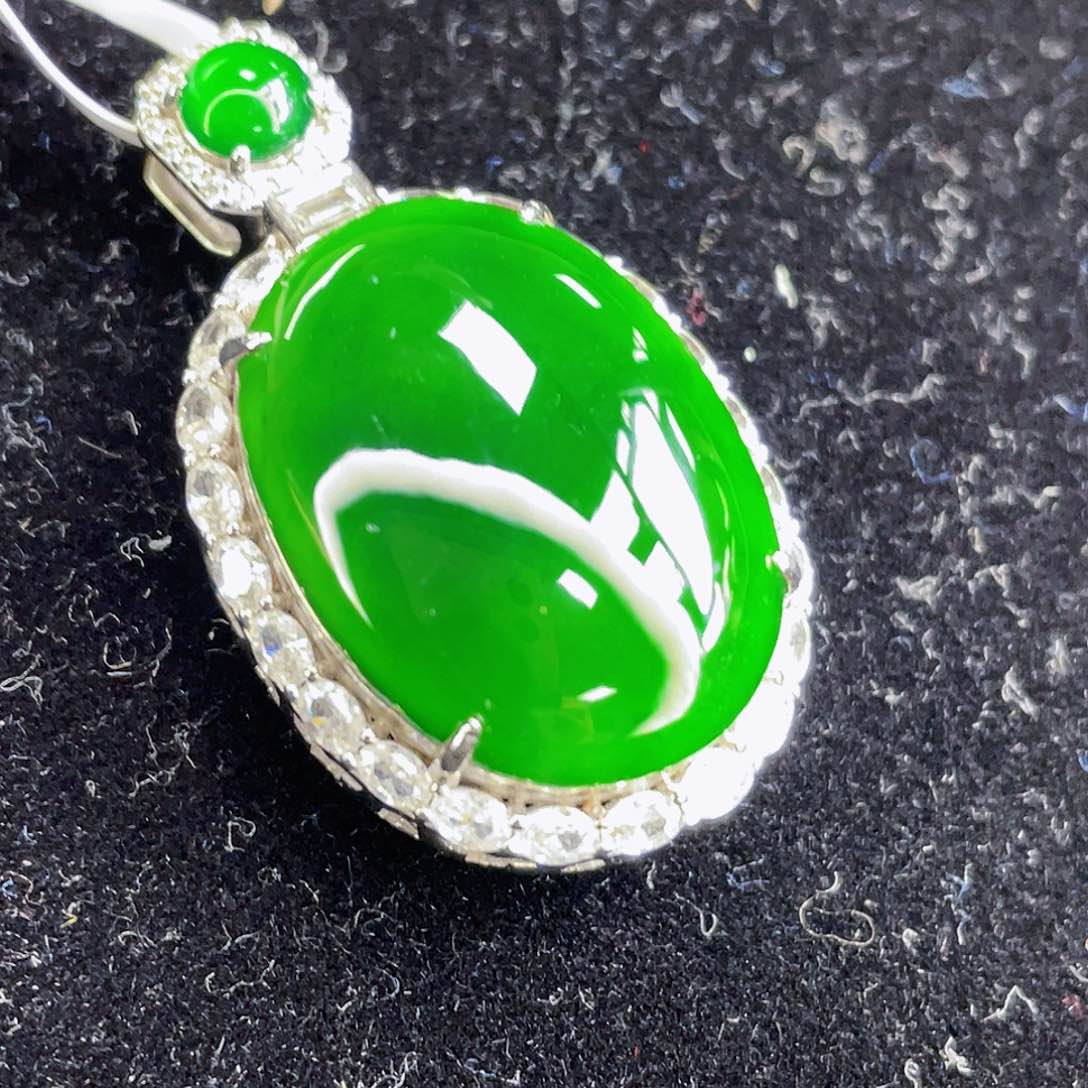 翡翠吊坠(不含链)未镶嵌