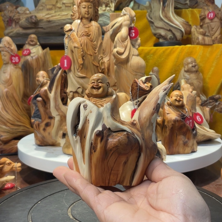 柏木（崖柏）崖柏  弥勒