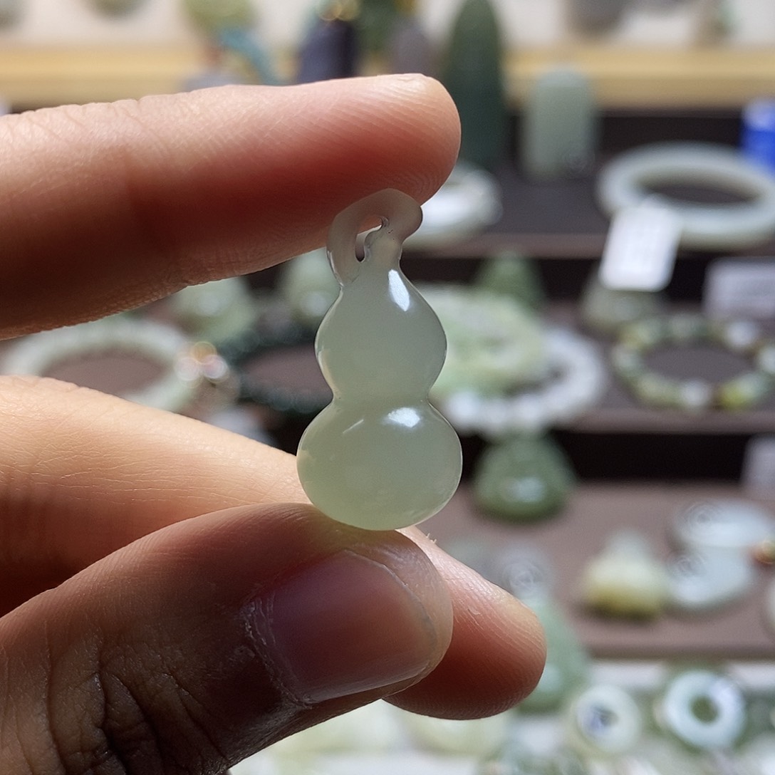 和田玉未镶嵌颈饰葫芦2960