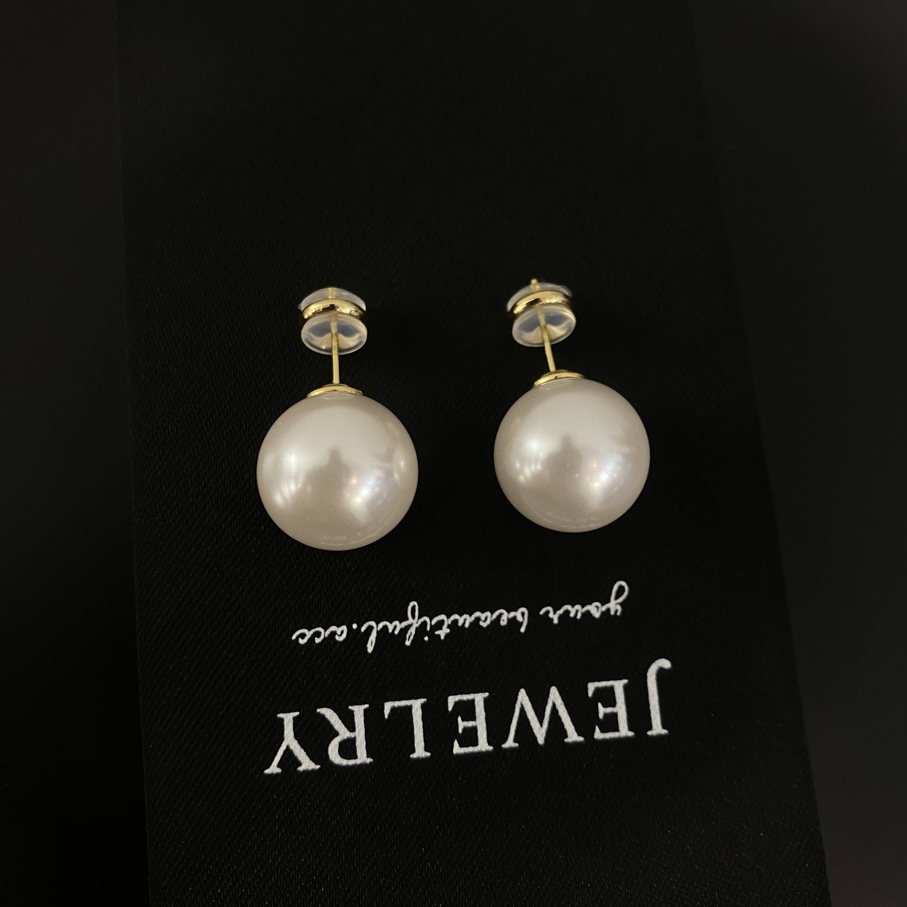 铜合金耳饰 14MM耳钉时尚百搭小众经典轻奢MM181