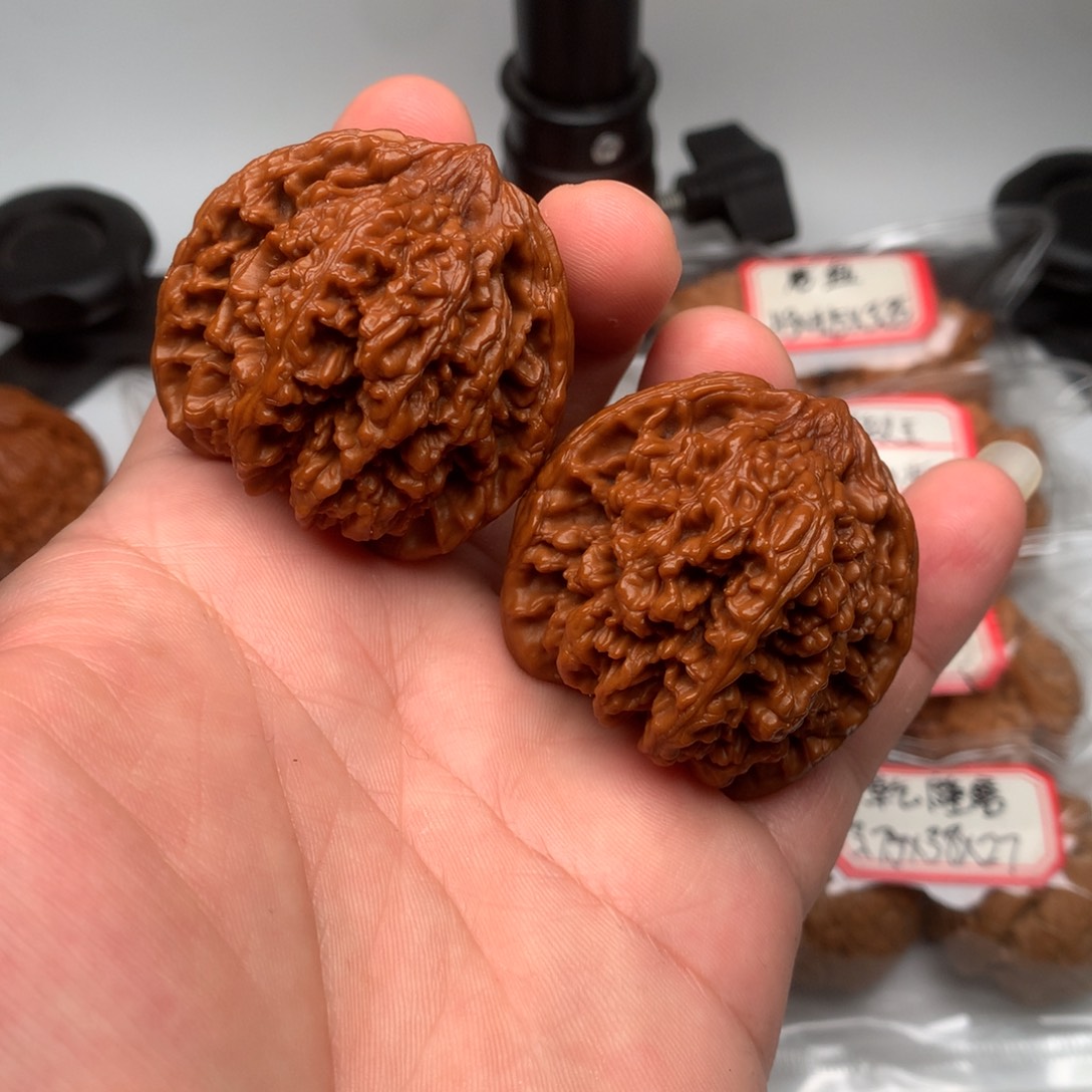 文玩核桃把件满天星45