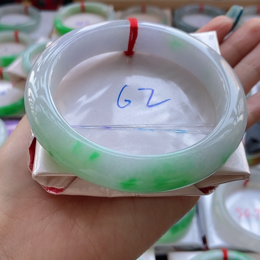 未镶嵌手镯翡翠13号