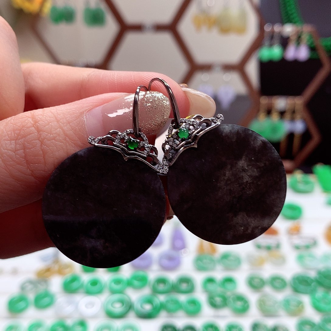 翡翠耳饰18K金镶嵌天然翡翠