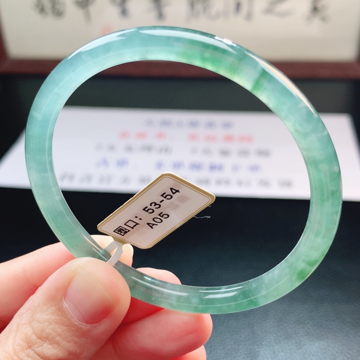翡翠未镶嵌手镯翡翠手镯14