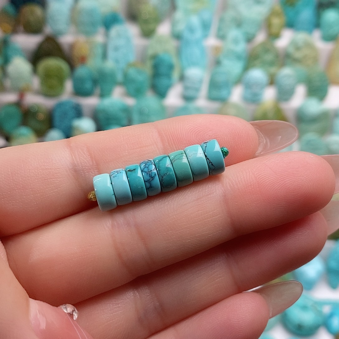 绿松石绿松石未镶嵌