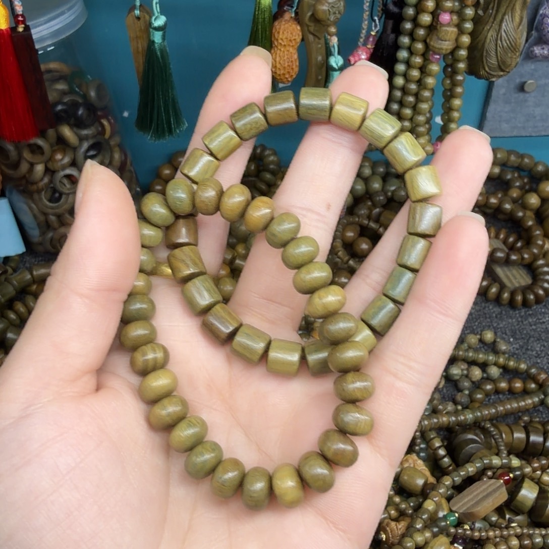 维腊木（绿檀）无事牌