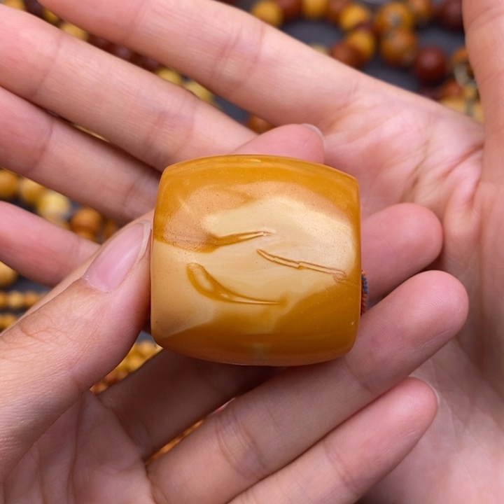 琥珀未镶嵌裸石蜜蜡M
