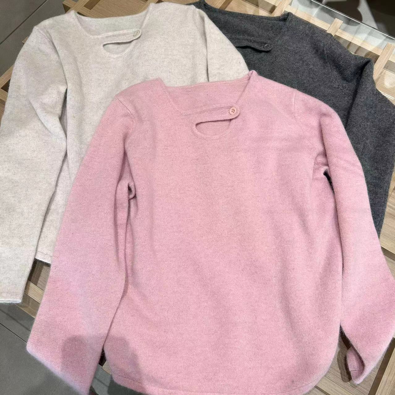 【烟沙】新中式毛衣弧形下摆设计感圆领套头针织衫