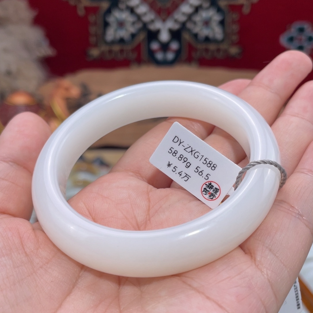 未镶嵌手镯和田玉羊脂白玉正圈56.5#天然和田玉女款手镯