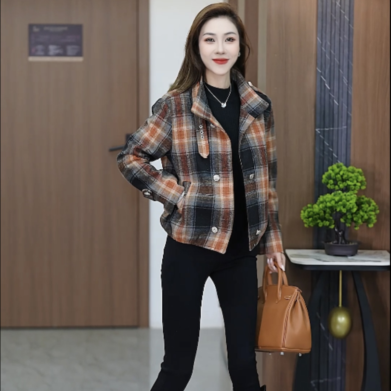 【新款】2025年秋季新款气质时尚潮流显瘦百搭短款女士休闲外套春秋