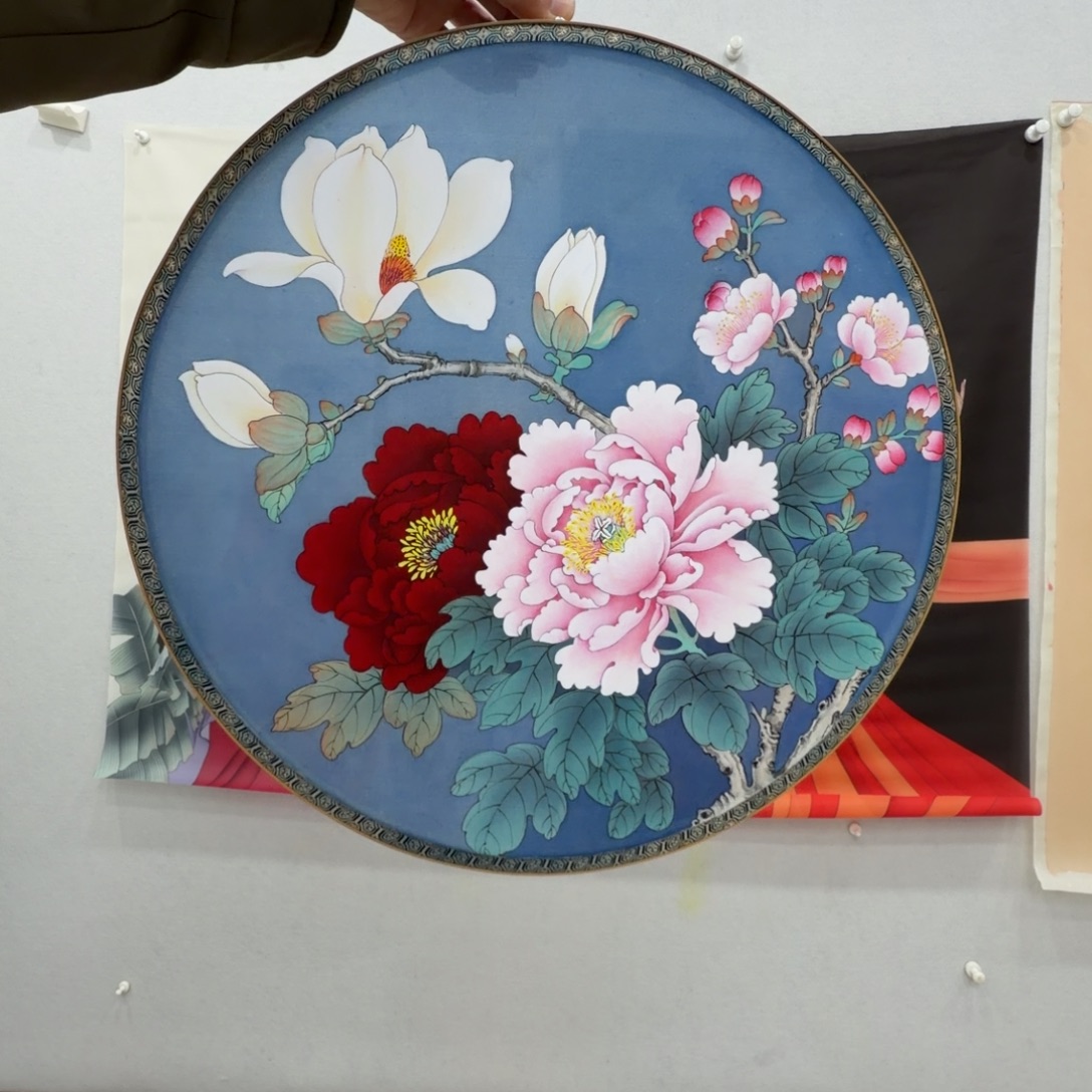 国画工笔画作品丝绢