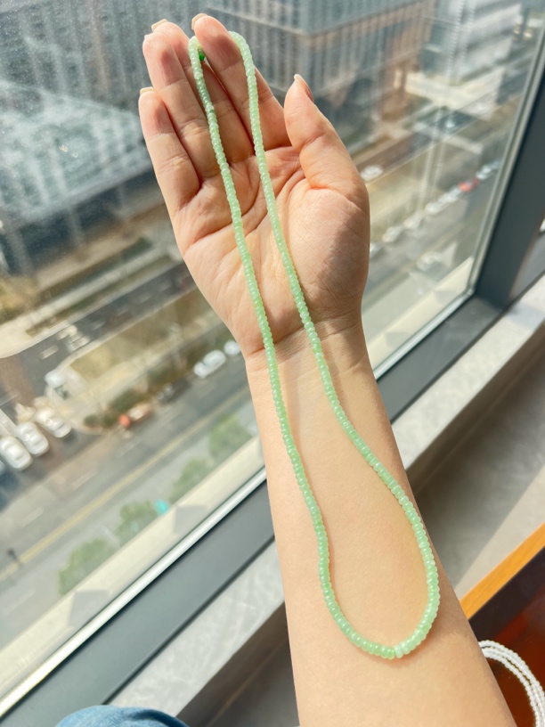 【懿芯珠宝】珠串 高冰果阳绿算盘珠 天然缅甸A货翡翠（48h鉴赏期）