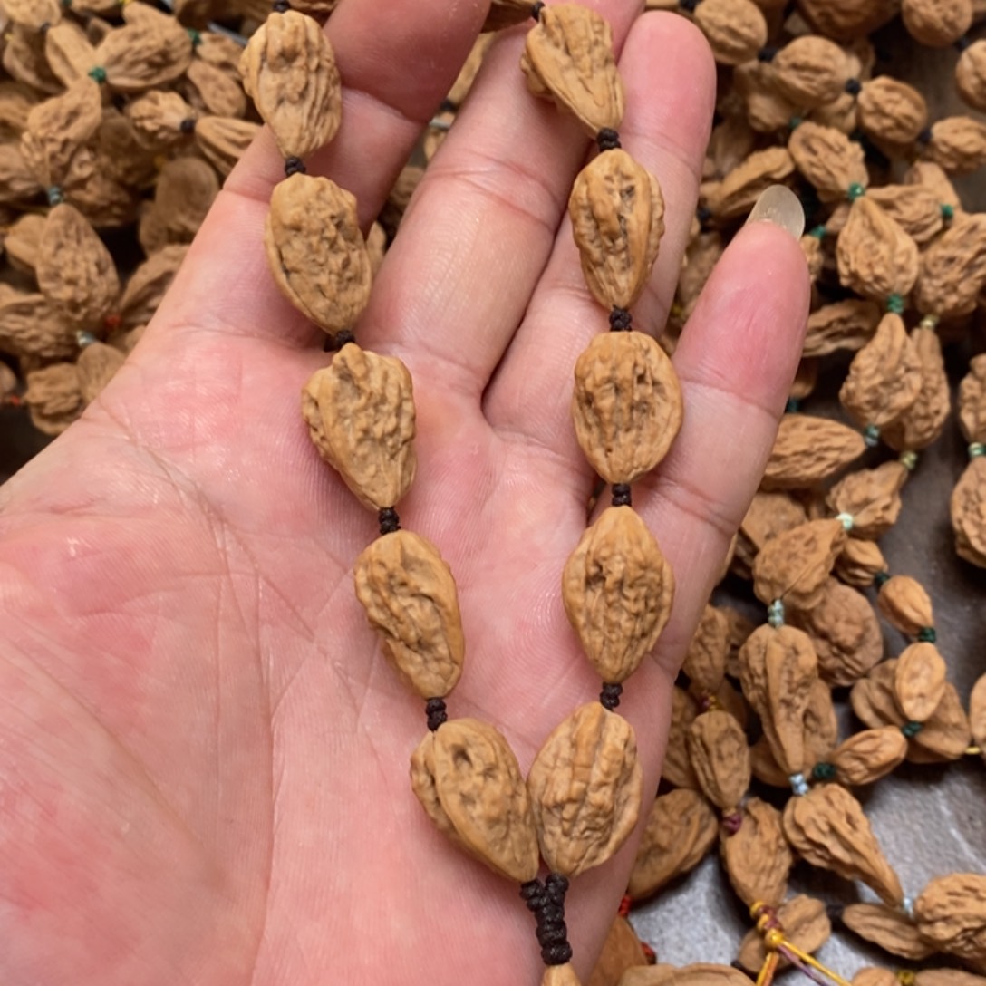 S***～文玩核桃吊坠文玩木质核桃手串