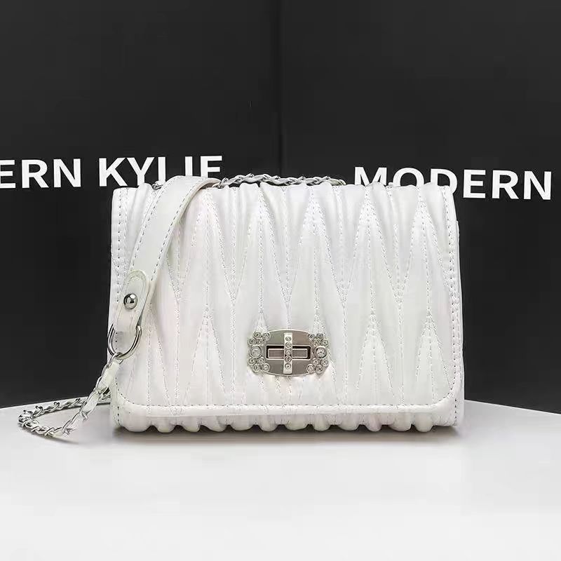 时尚女包单肩斜挎包轻奢百搭小众简约潮流肩包A0545