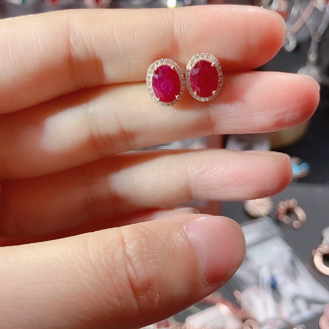 红宝石耳饰银S925镶嵌
