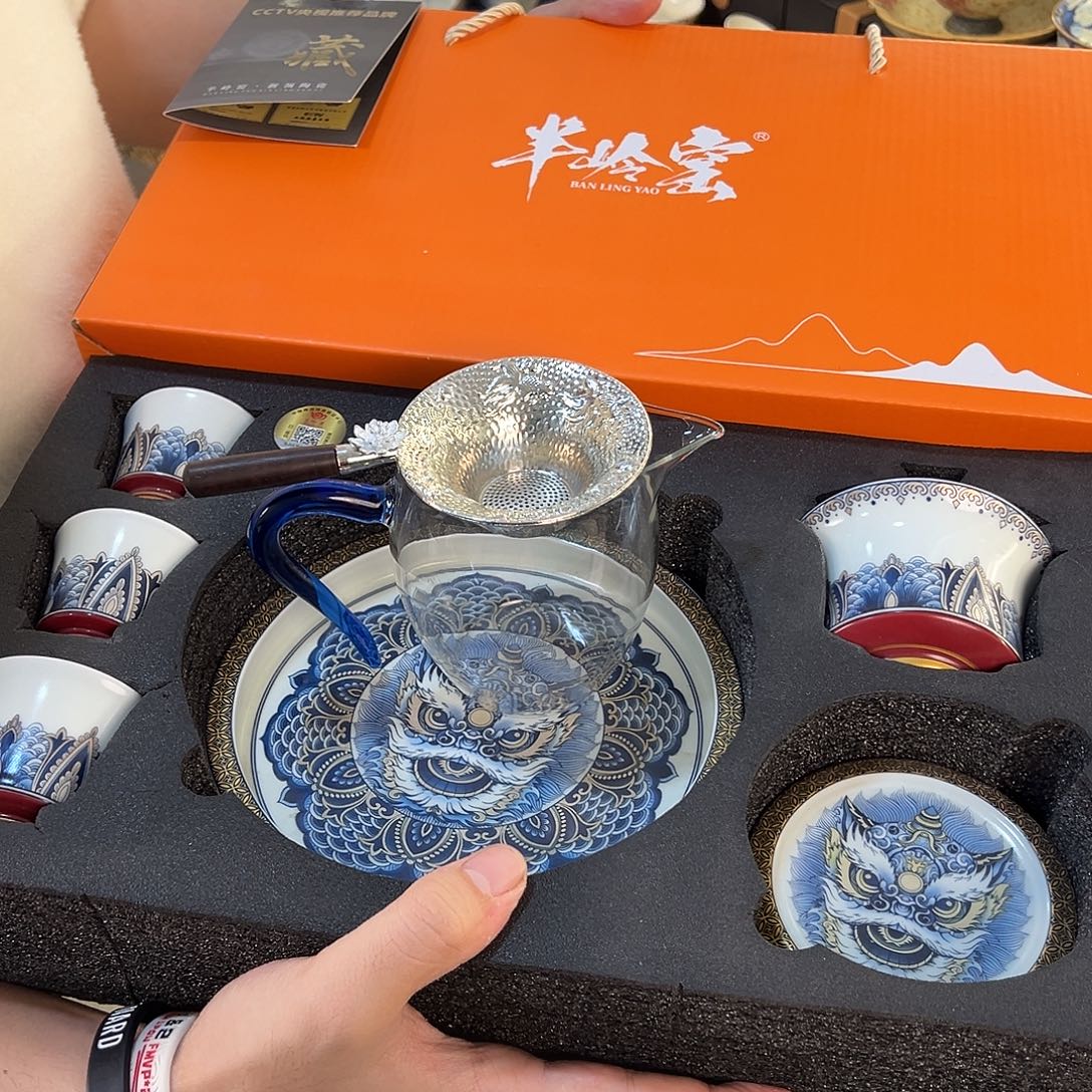 盖碗很漂亮我很喜欢