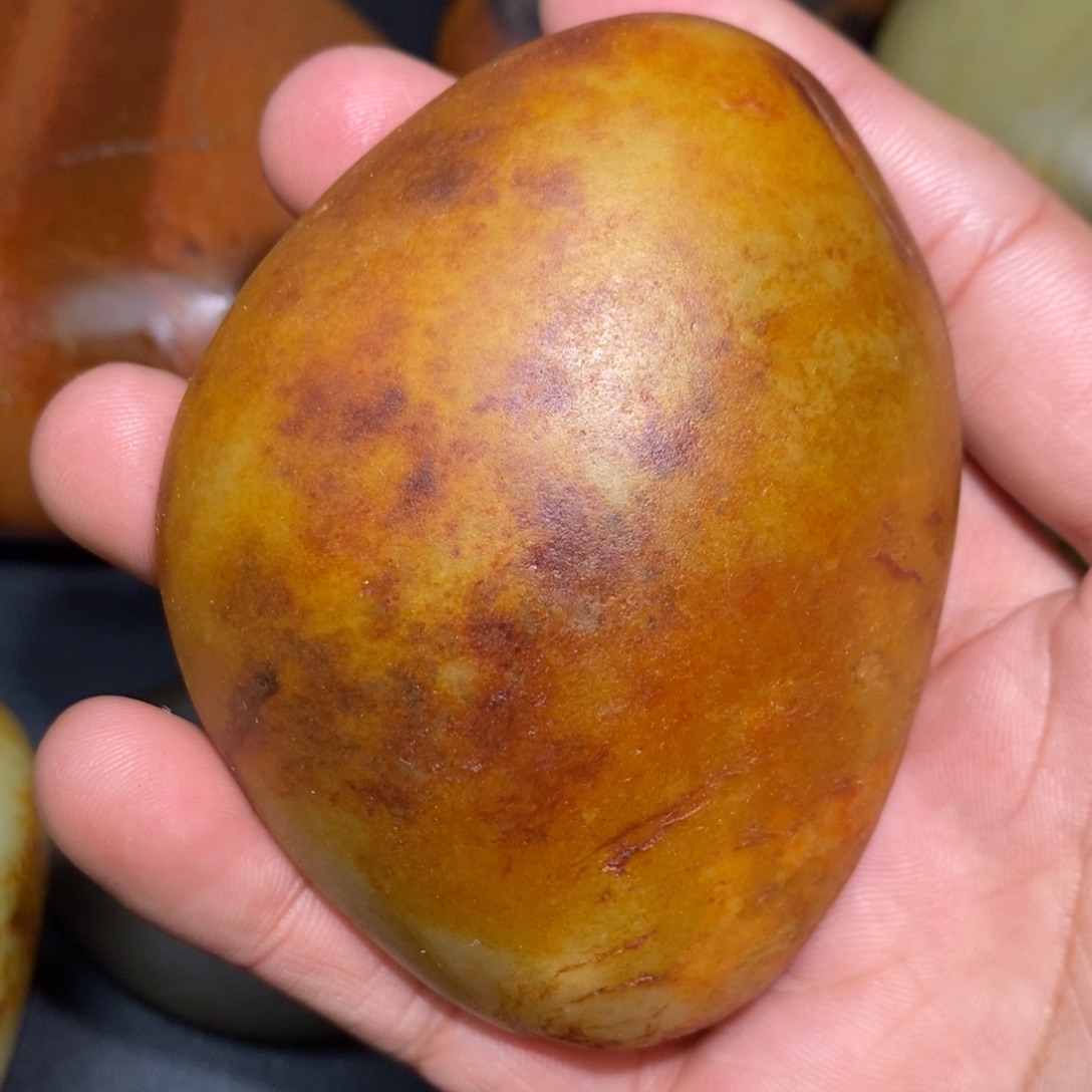 和田玉未镶嵌珠宝奇石