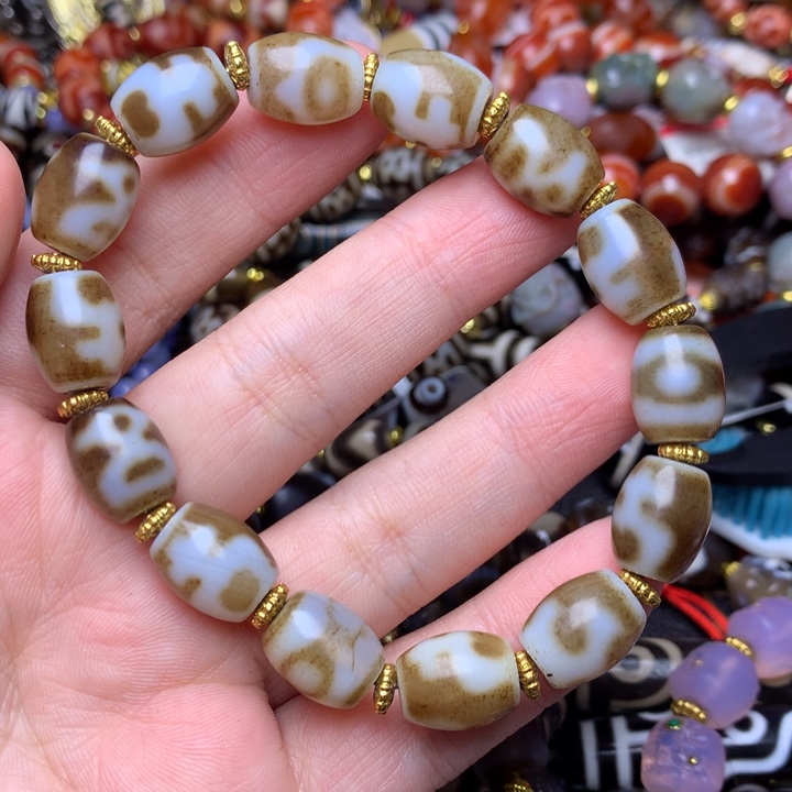 玛瑙/玉髓未镶嵌原创设计款发一条