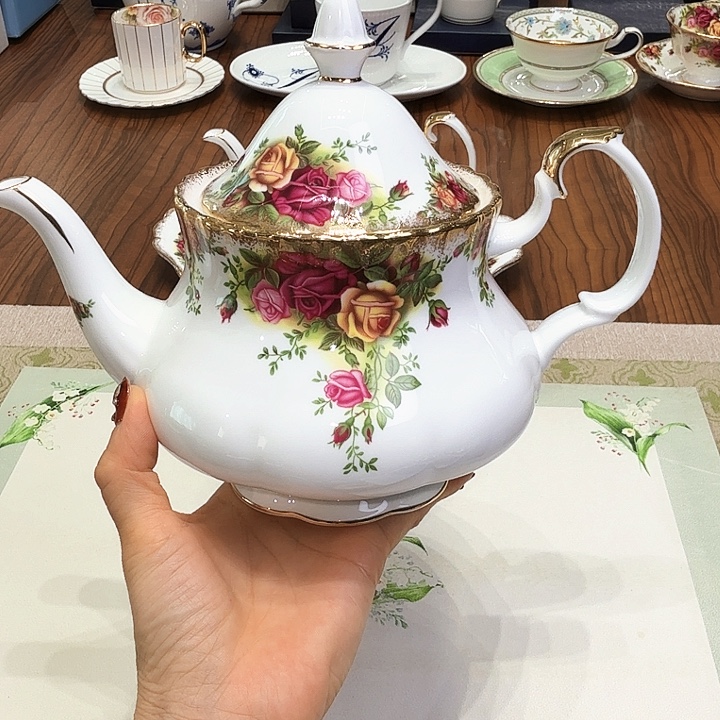 瓷片杯子杯子杯子水杯杯子水杯