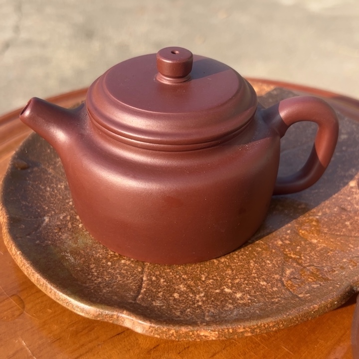 紫砂茶壶200cc龙血砂得中