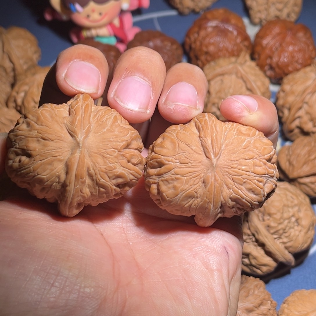 弥***给吊坠文玩核桃元宝福利货