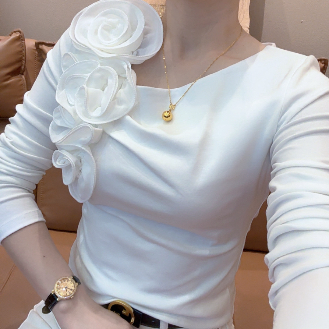 小敏家，秋冬新款定制款花朵长袖T恤上衣