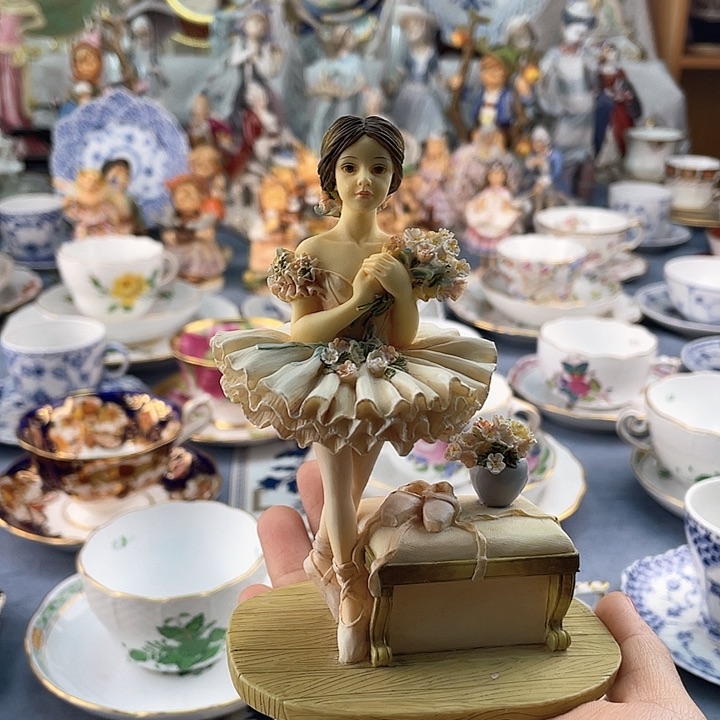 中古欧瓷瓷偶小房子