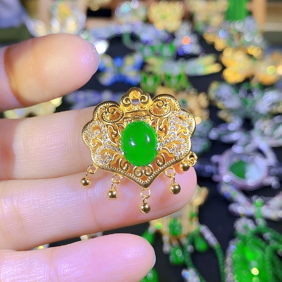 颈饰银S925镶嵌翡翠