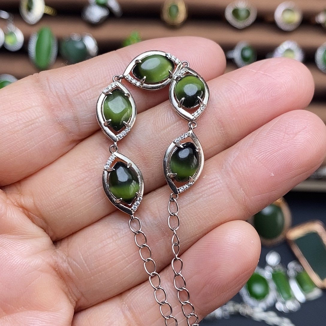 吊坠(不含链)银S925镶嵌和田玉（碧玉）?****?手链