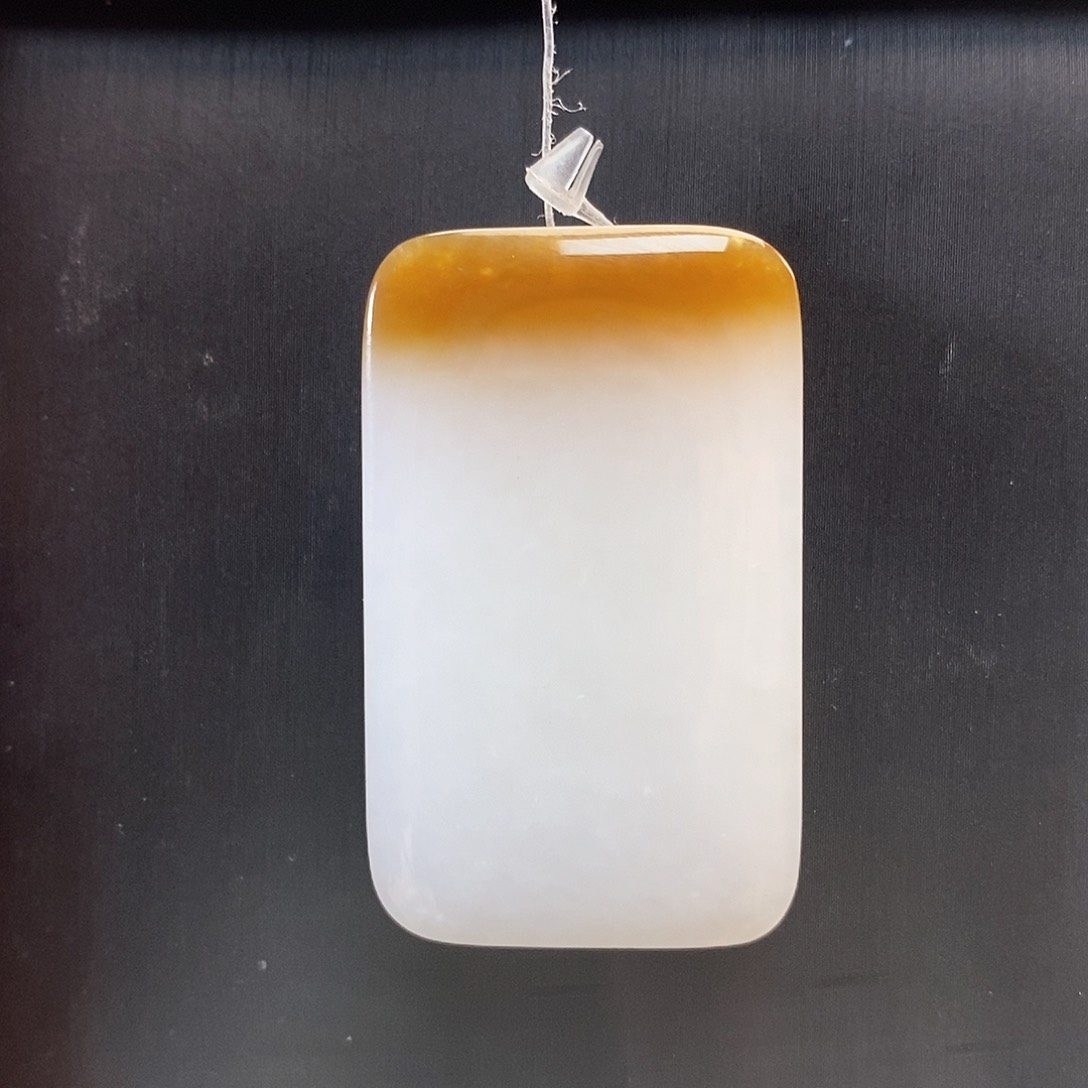 和田玉（糖玉）颈饰未镶嵌