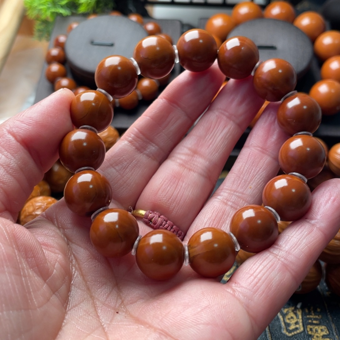 杨***山橄榄核吊坠橄榄1.5