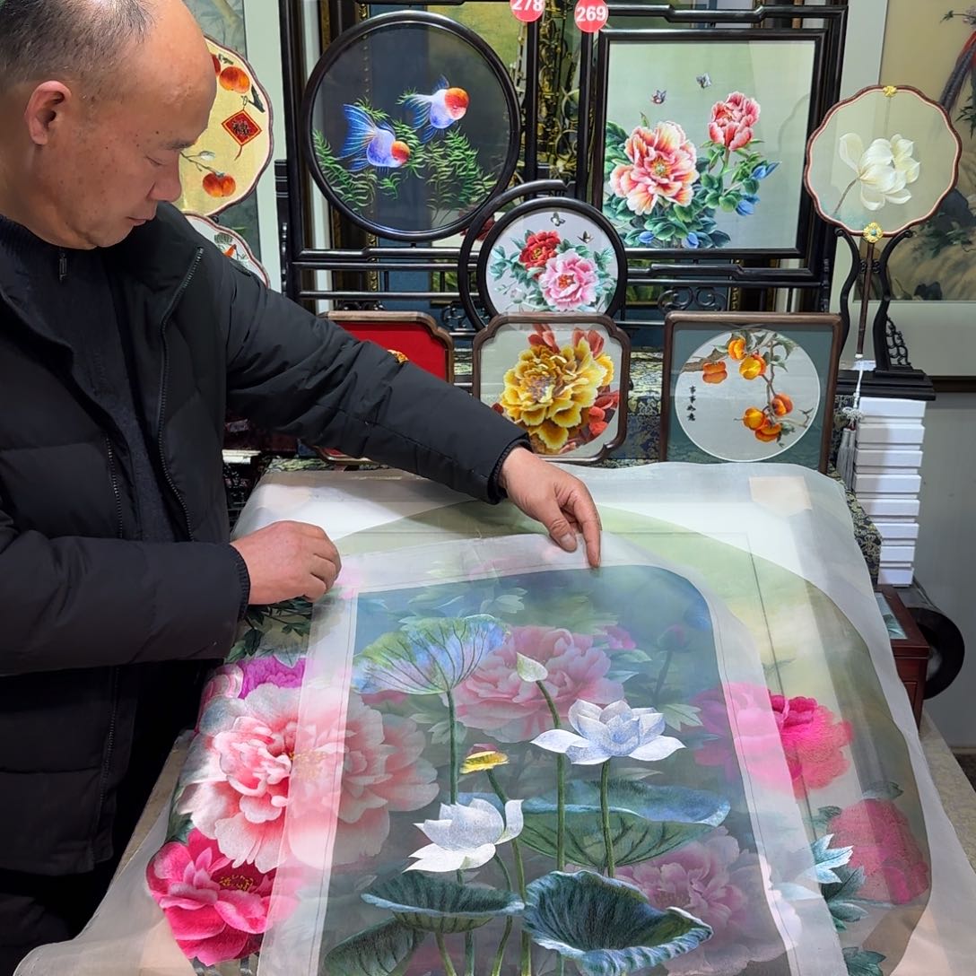 刺绣刺绣工艺精湛