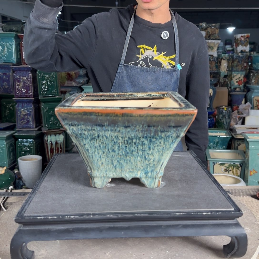 一风堂石湾花盆。微瑕