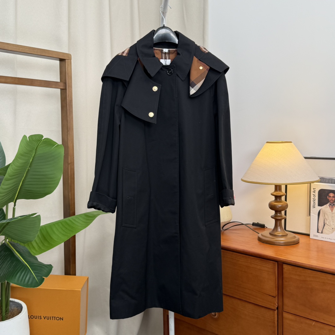 未使用 BURBERRY/博柏利 青奢荟/42码/巴宝莉黑拼棕格风衣//88378