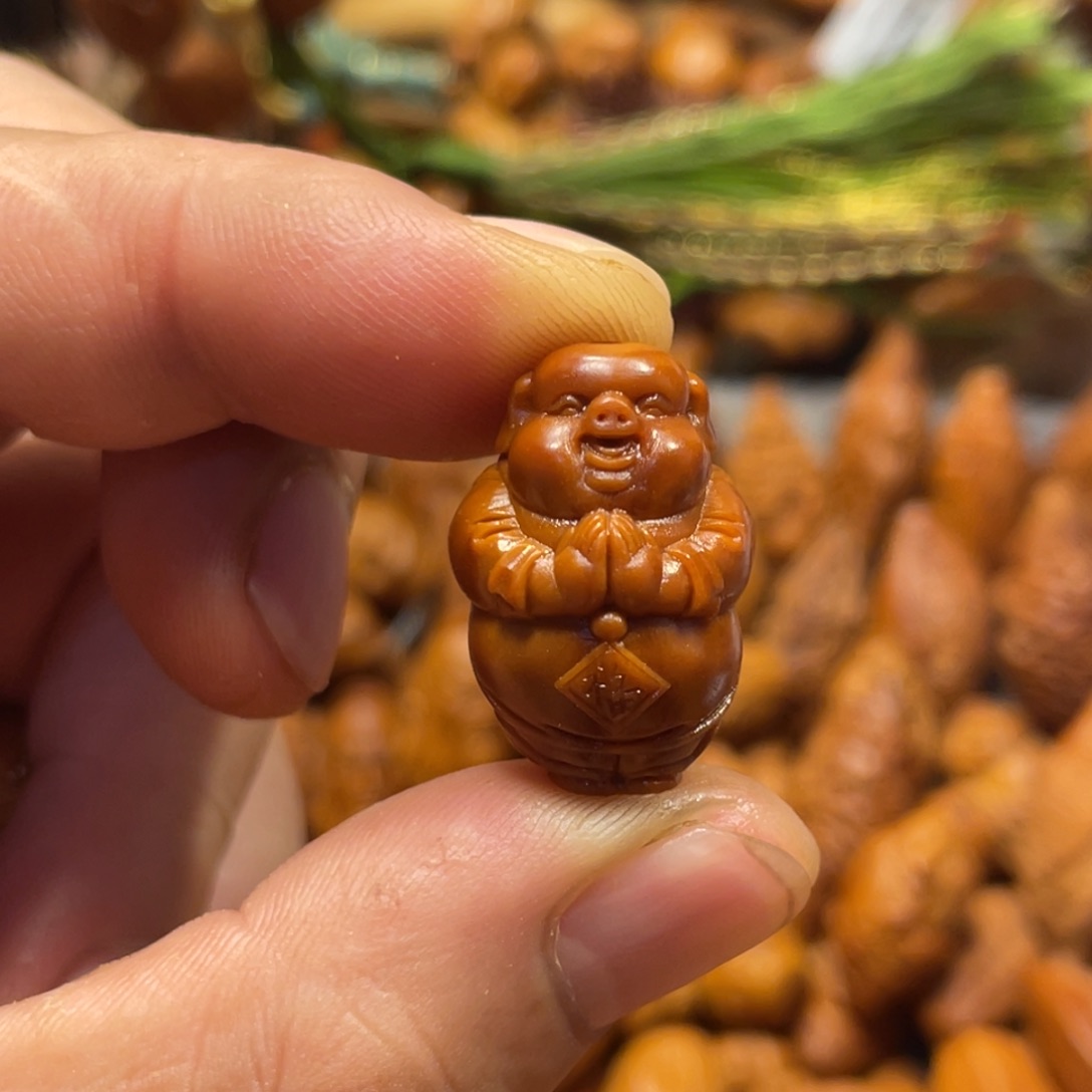 橄榄核手串/手链财福猪200