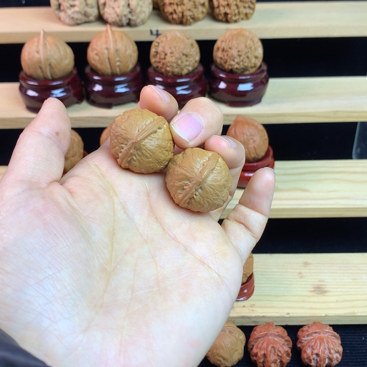 吊坠文玩核桃玉珠