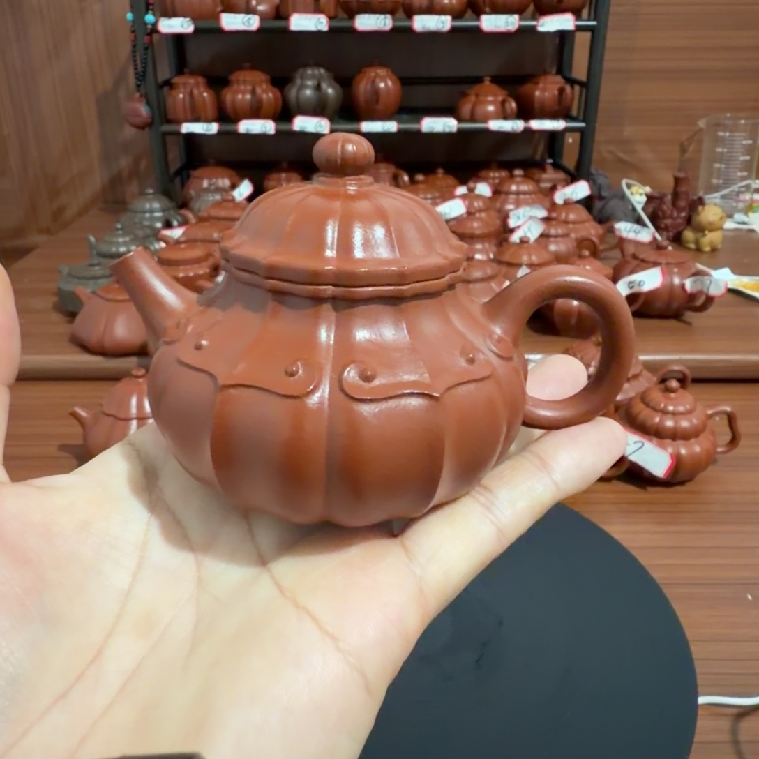 珍***有朱泥原矿朱泥140cc容天