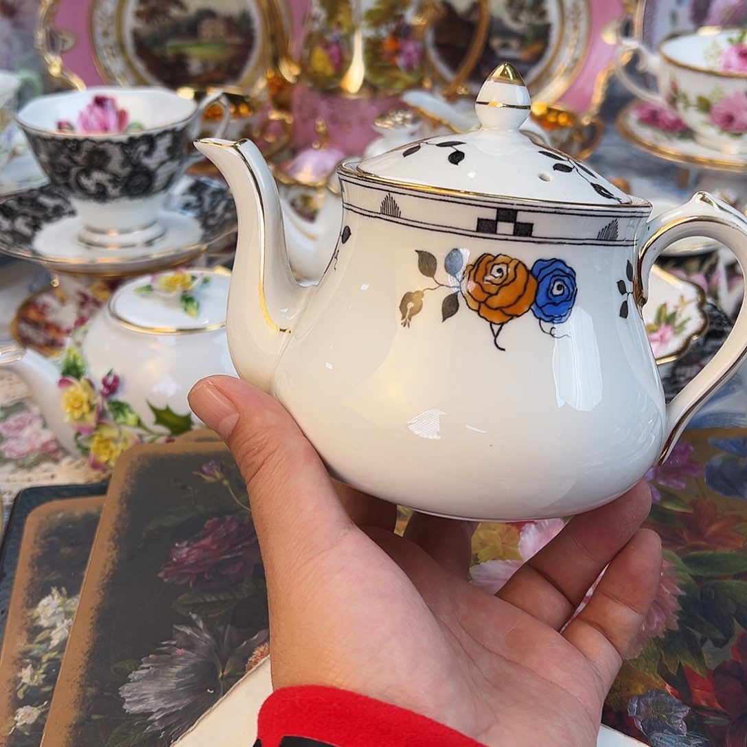 杯哈哈哈哈哈哈吧哈哈哈