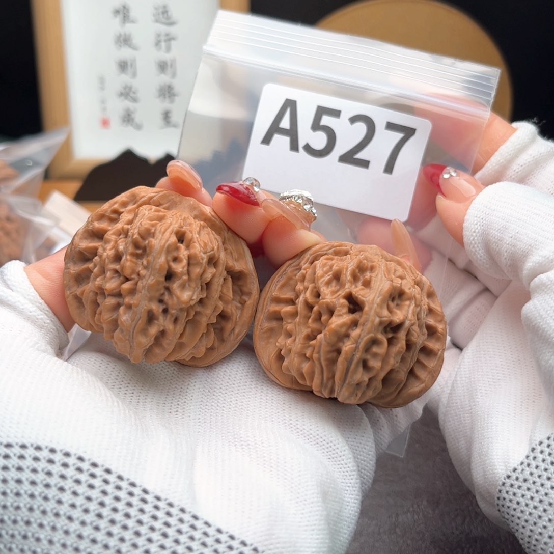 文玩核桃把件46楼a 527