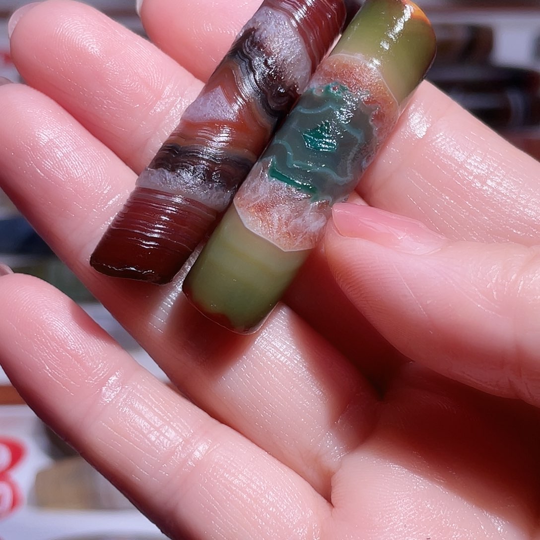 彤***贝玛瑙未镶嵌吊坠玛瑙桶珠