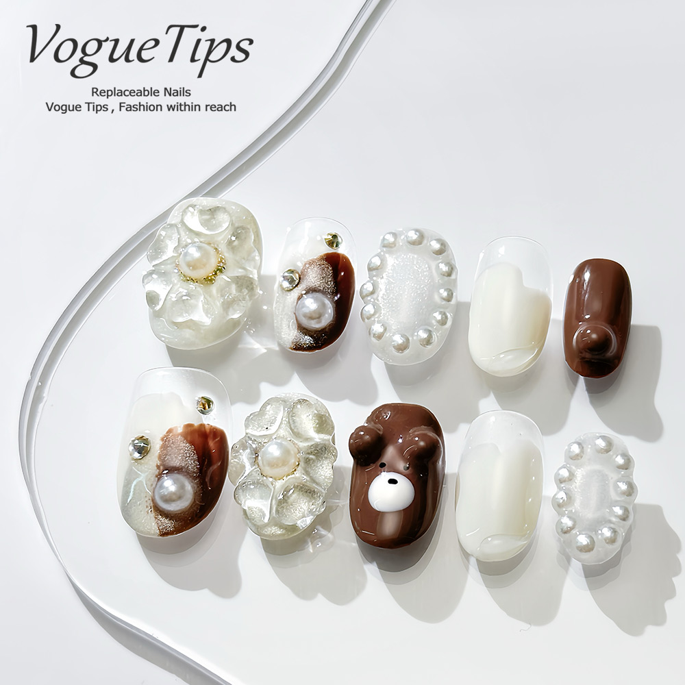 VogueTips小糖熊纯手工穿戴甲短圆新款手绘高级感显白ZB333