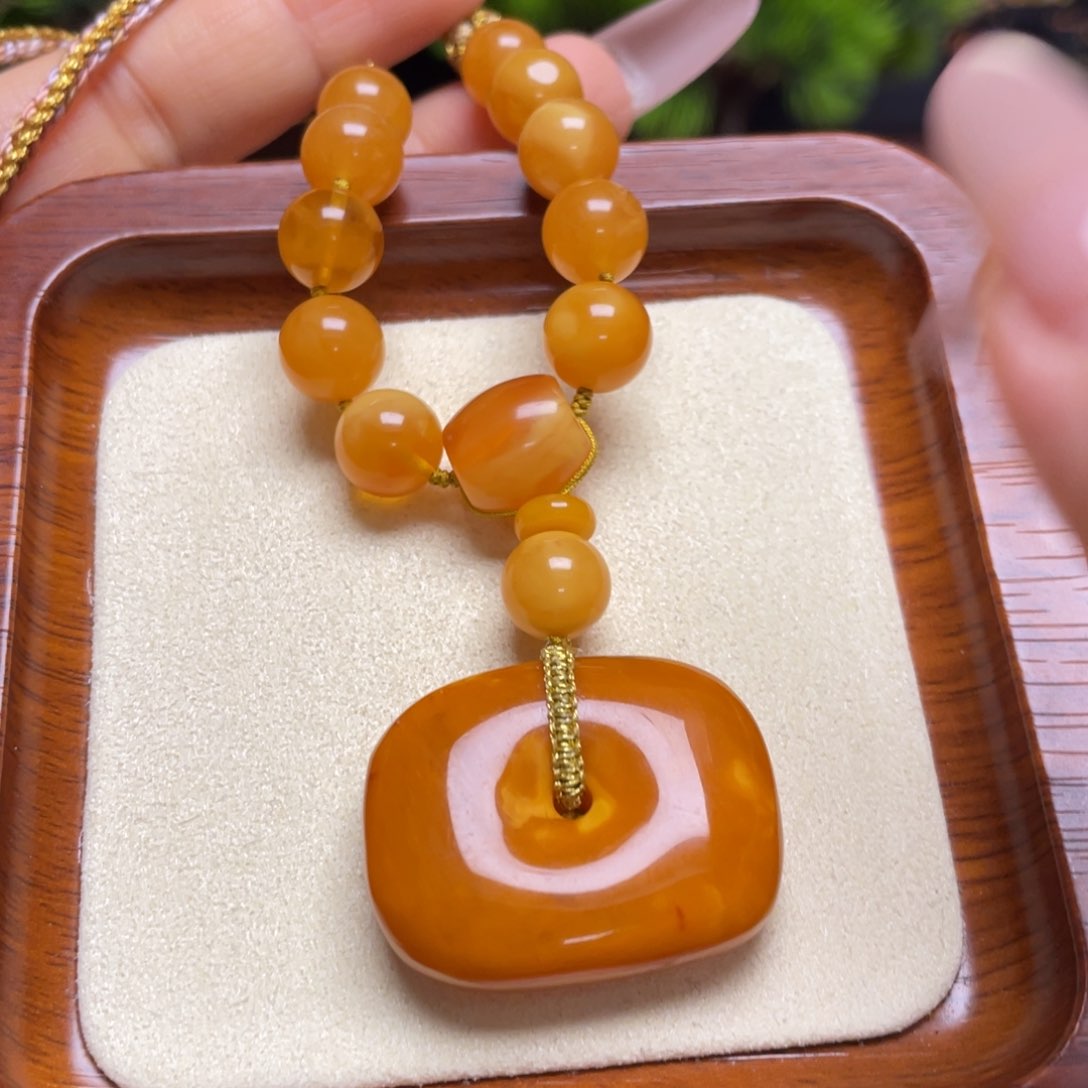 蜜蜡颈饰未镶嵌项链