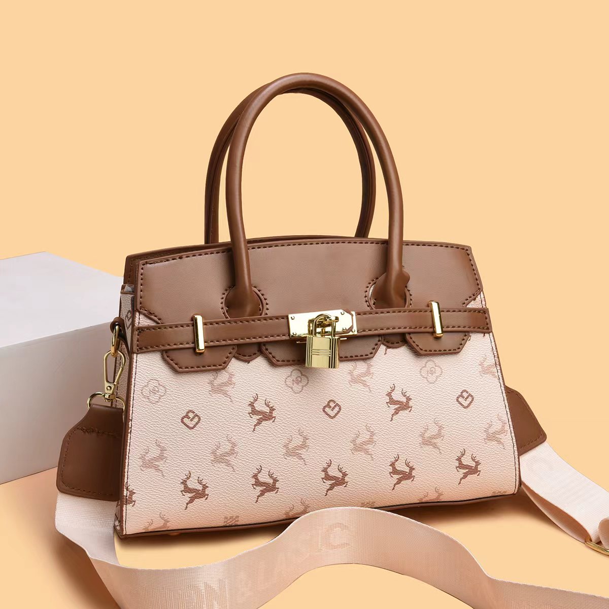 新款时尚百搭潮流女包单肩斜挎包8533小鹿白