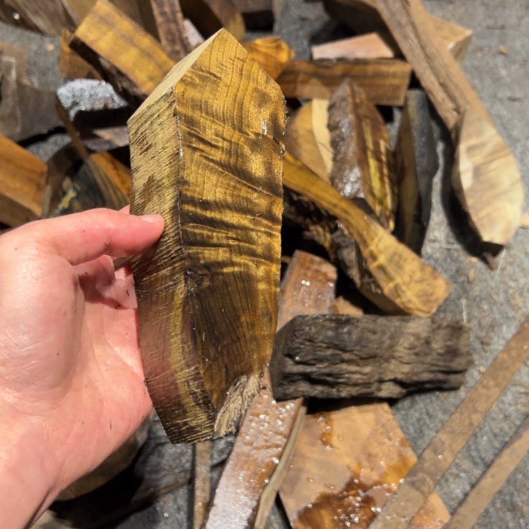 海***u阴沉木金丝楠阴沉木原材料