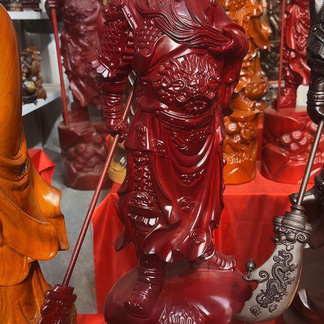 木元*78公分红花梨横刀关二爷