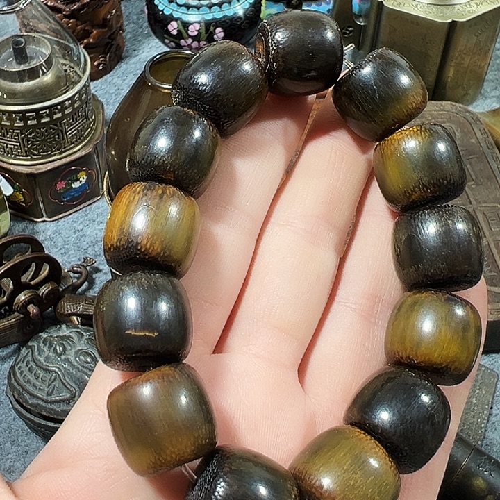 手串也有很长时期没有使用