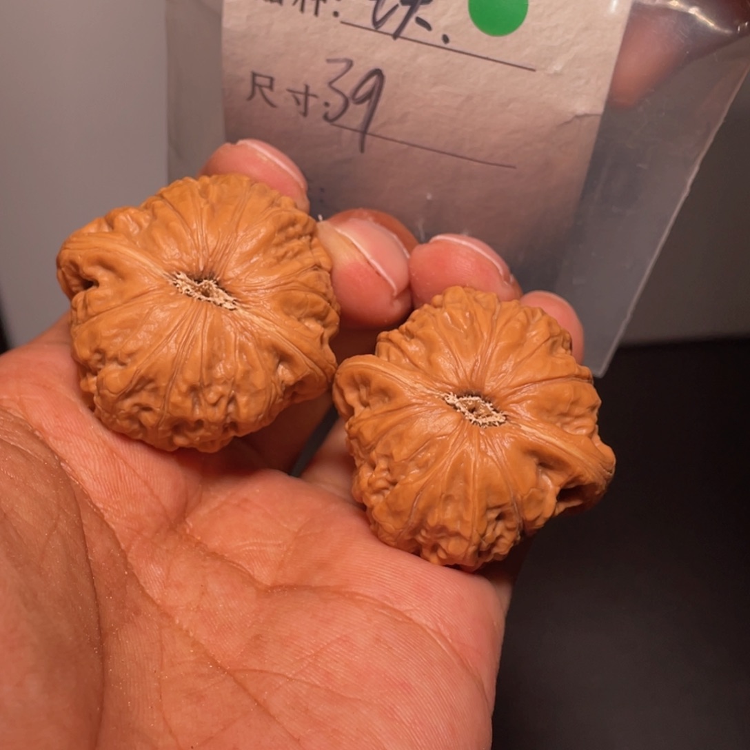 文玩核桃吊坠文玩核桃