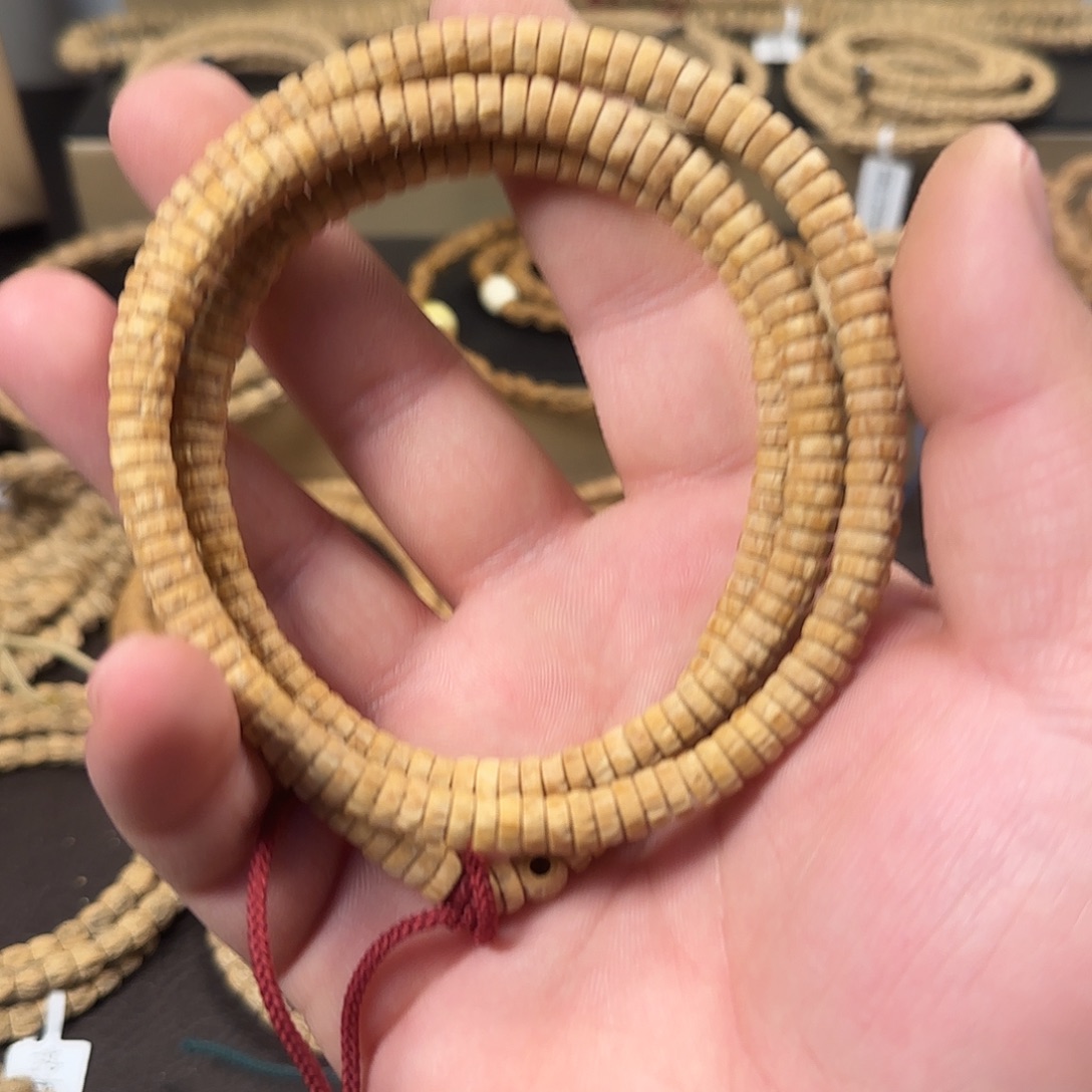 J***y吊坠柏香籽/百香籽